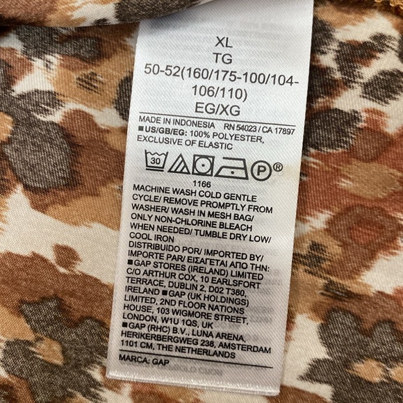 Brown floral keyhole button down long sleeve Ruffle cuff blouse - Picture 8 of 8